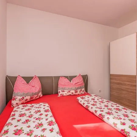 Apartment M&m
